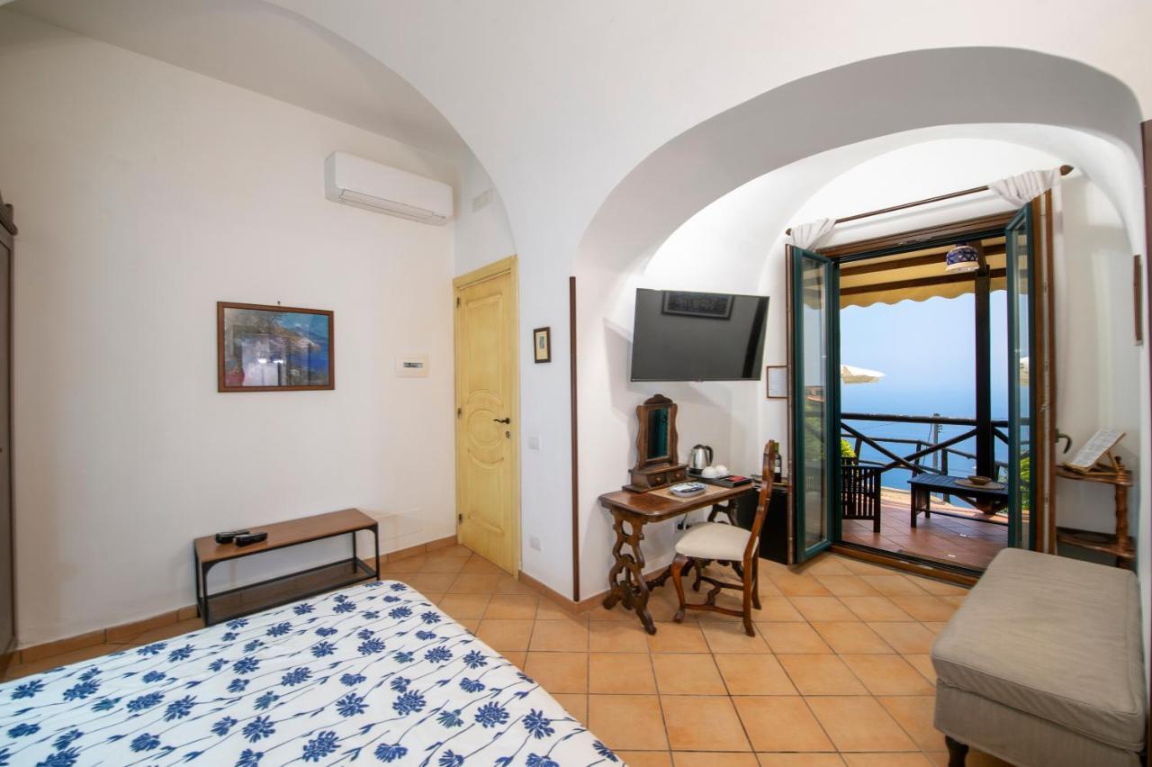 Solaria Bed and Breakfast Amalfi Exteriör bild
