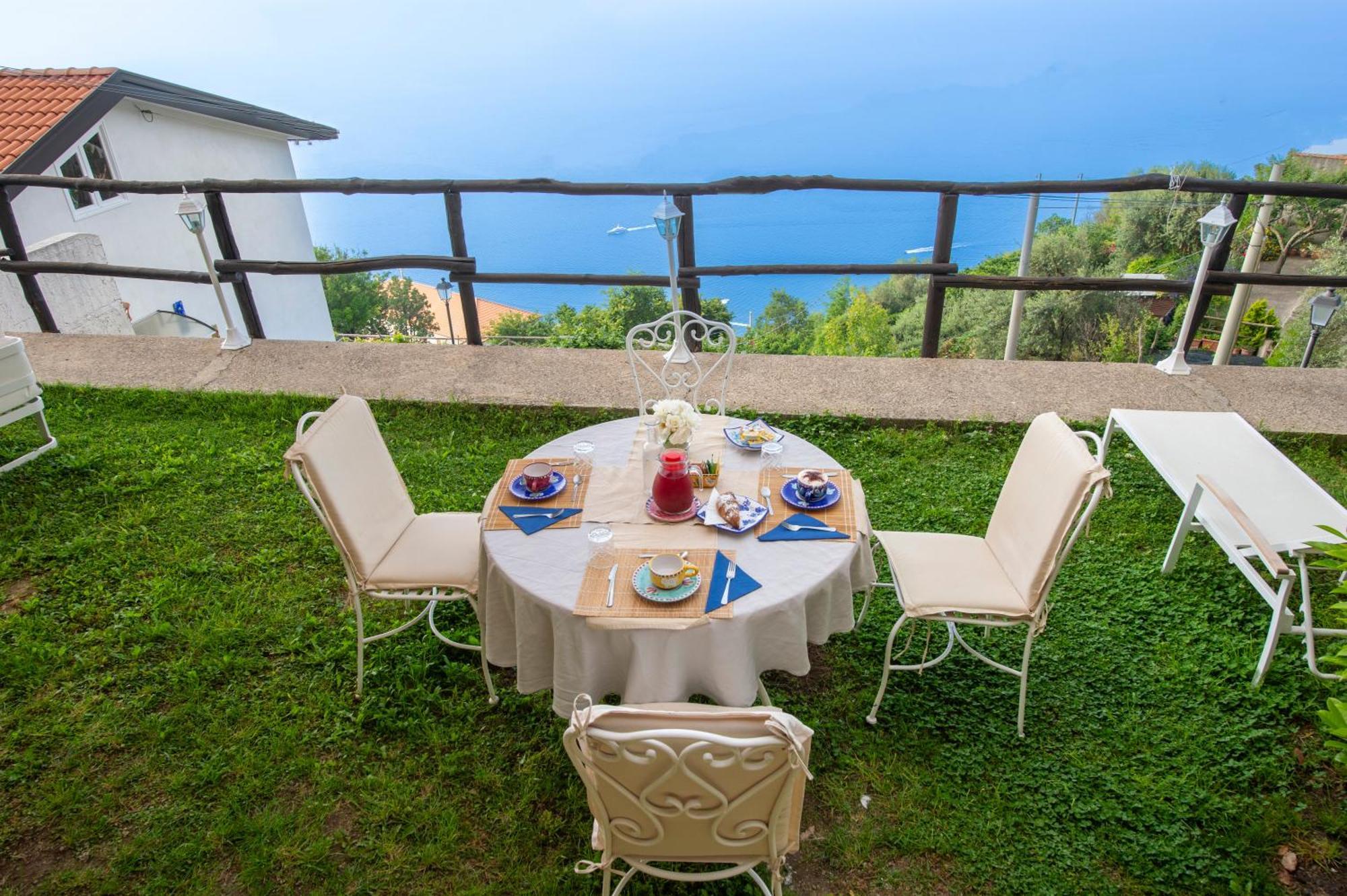 Solaria Bed and Breakfast Amalfi Exteriör bild
