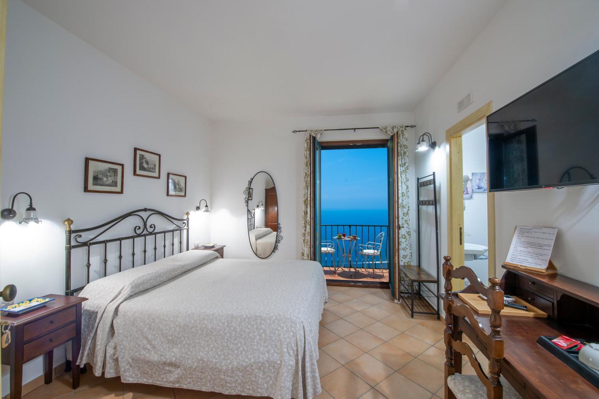Solaria Bed and Breakfast Amalfi Exteriör bild