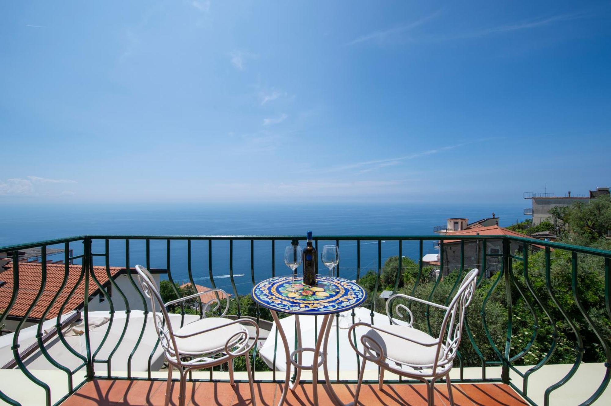 Solaria Bed and Breakfast Amalfi Exteriör bild
