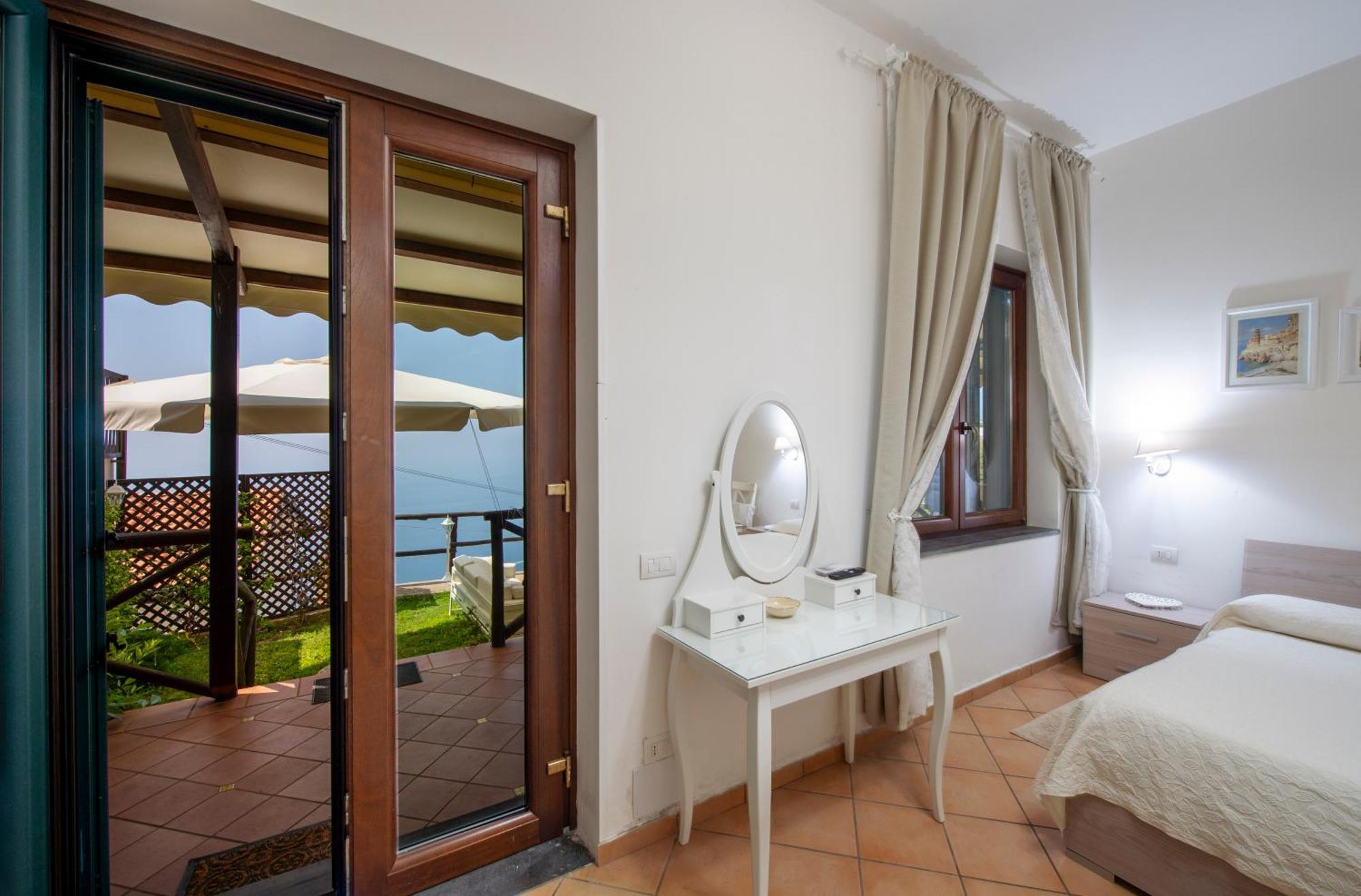 Solaria Bed and Breakfast Amalfi Exteriör bild