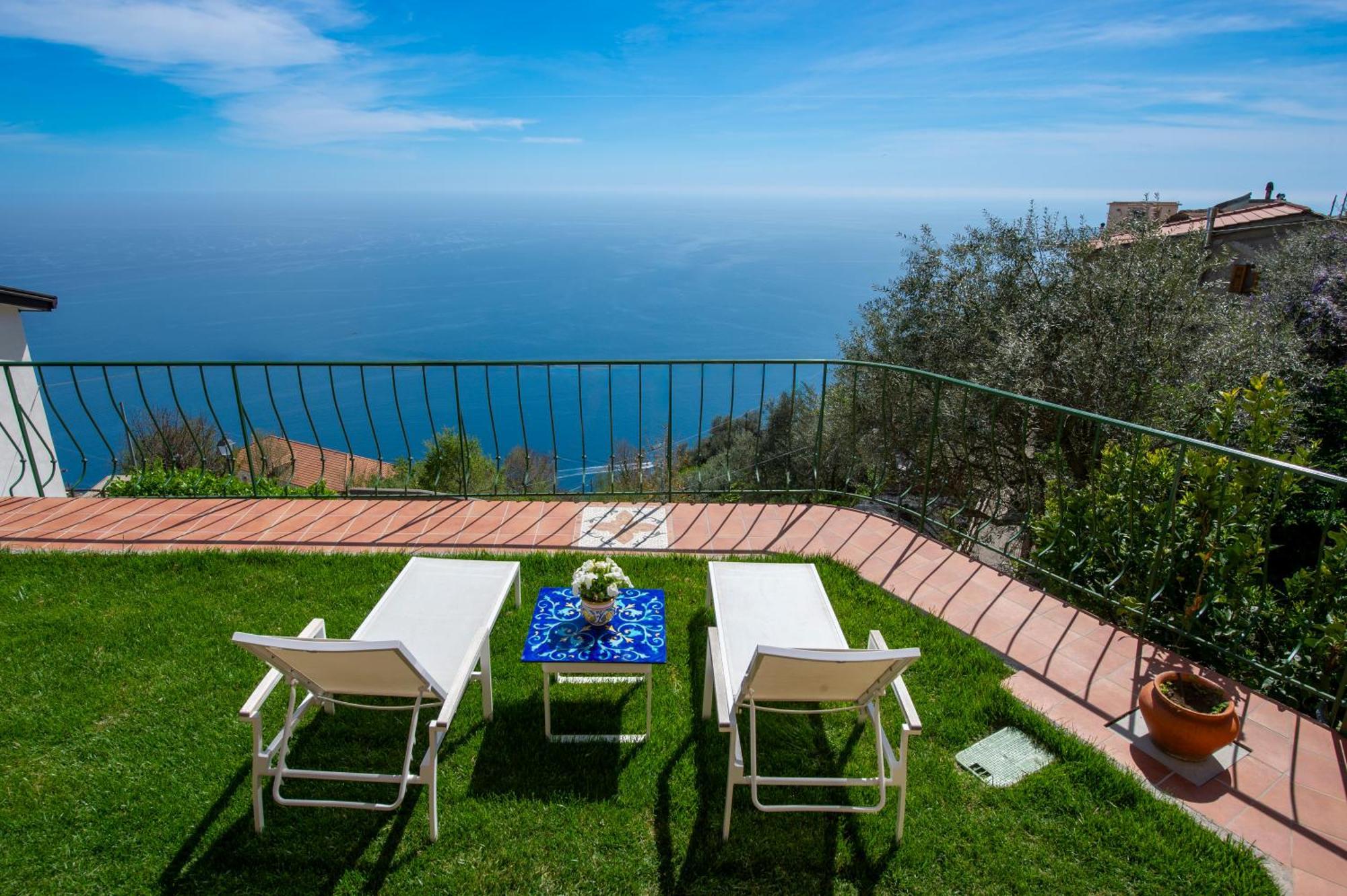 Solaria Bed and Breakfast Amalfi Exteriör bild